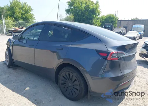 2023 Tesla Model Y Awd/Long Range Dual Motor All-Wheel Drive from USA, damaged, VIN 7SAYGAEE8PF878556